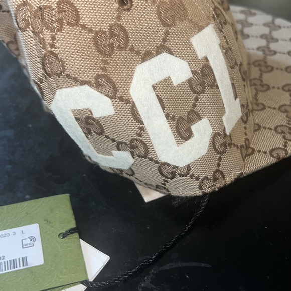 Tan Gucci Hat - Picture 2 of 7